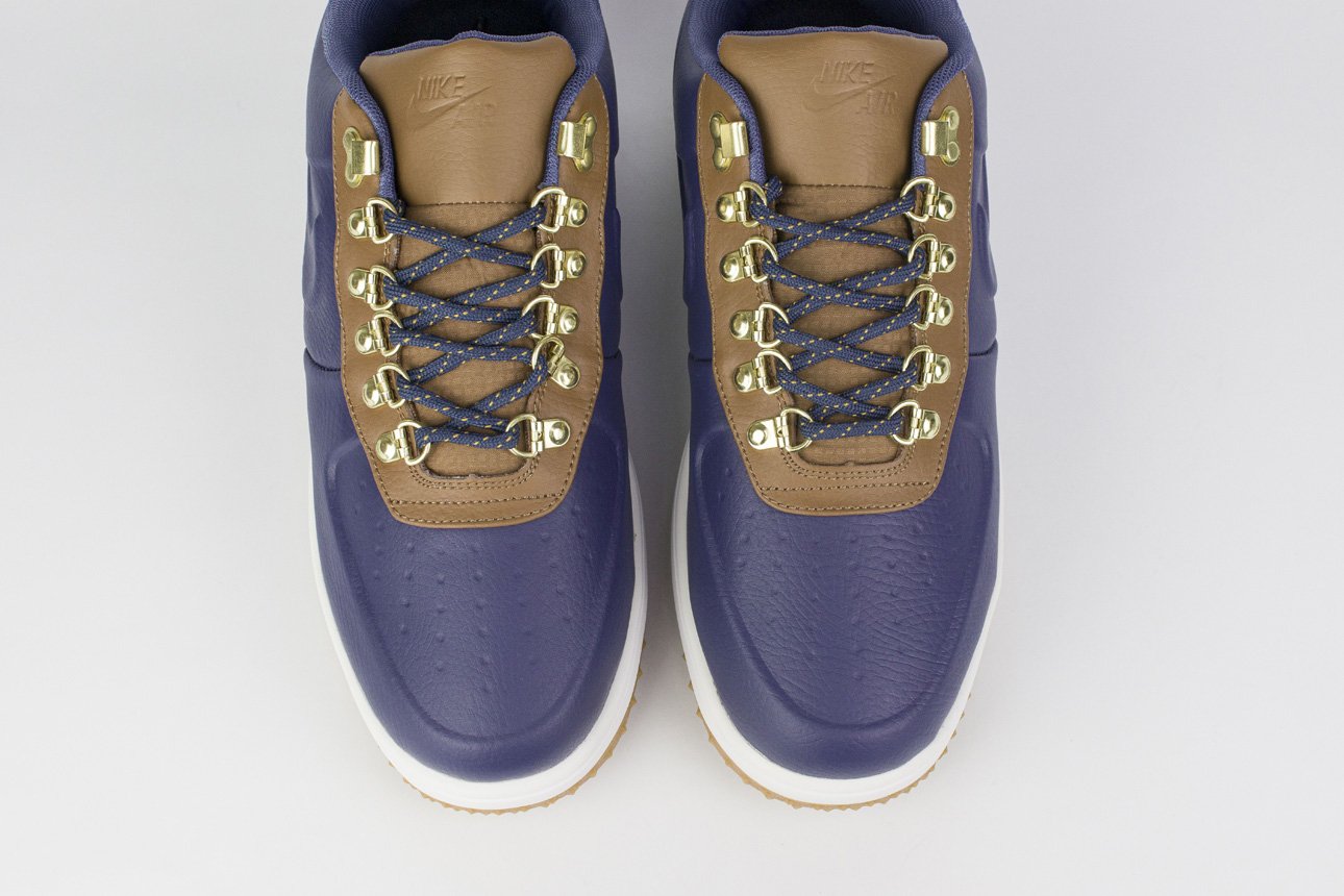 Nike duckboot low blue sale